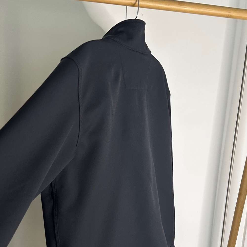 Carhartt Black Performance Softshell Jacket with … - image 10